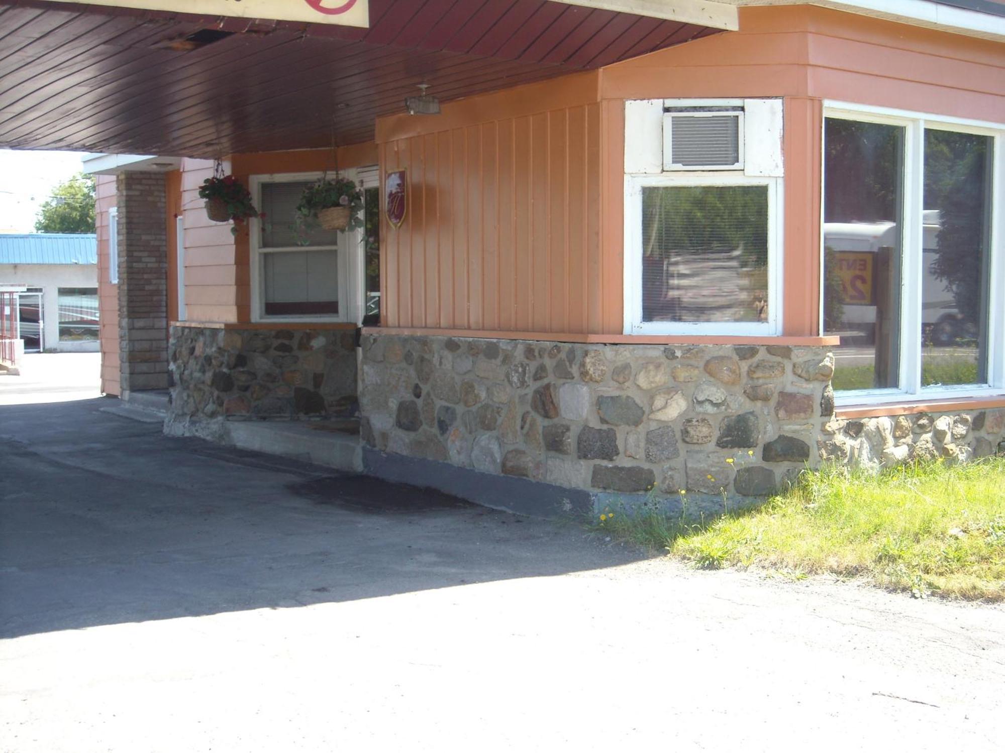 Motel Montreal Notre-Dame-de-l'Ile-Perrot Kültér fotó